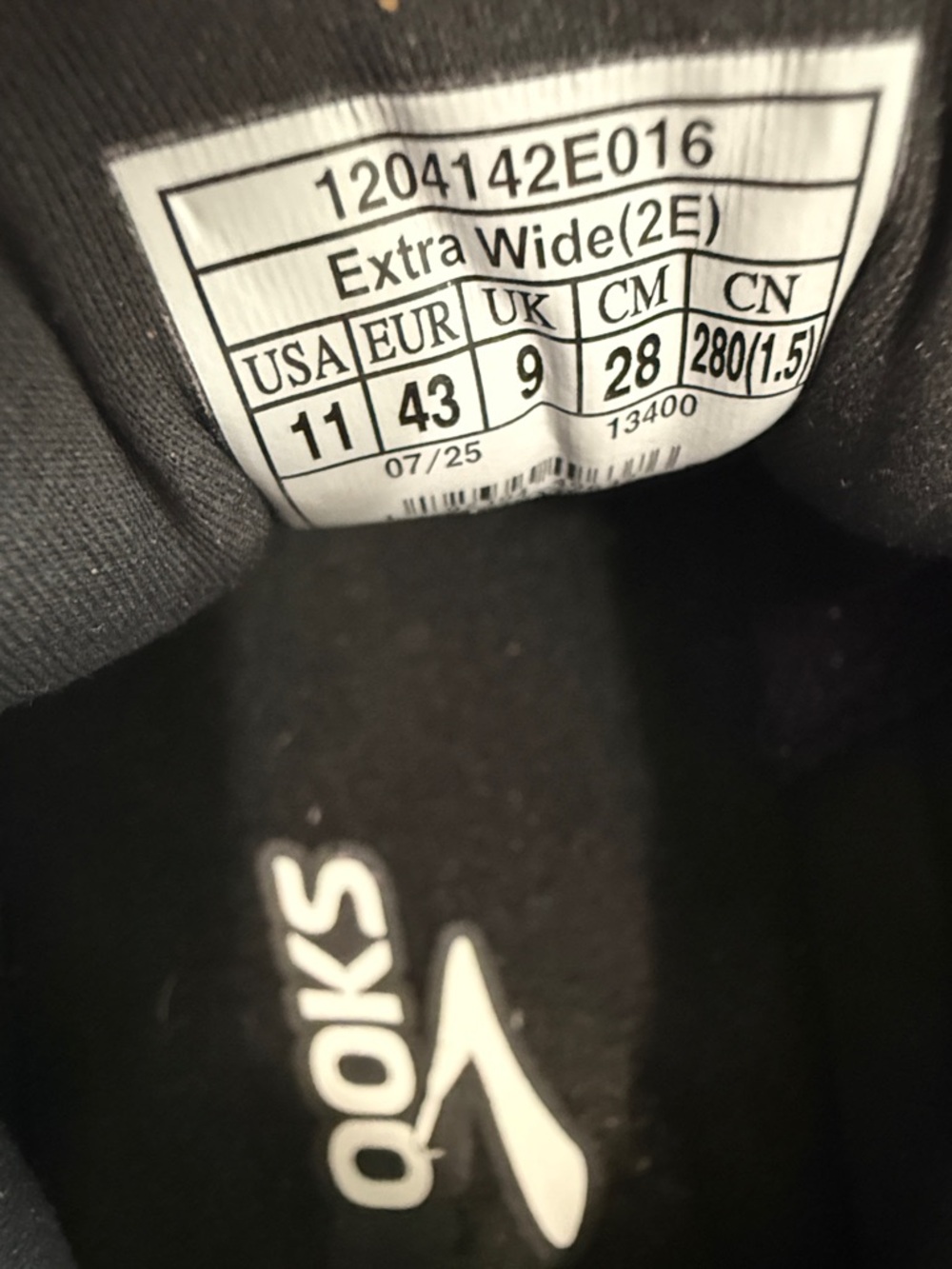 Brooks Ariel GTS Running Shoes - Black & White - Picture 6 of 11